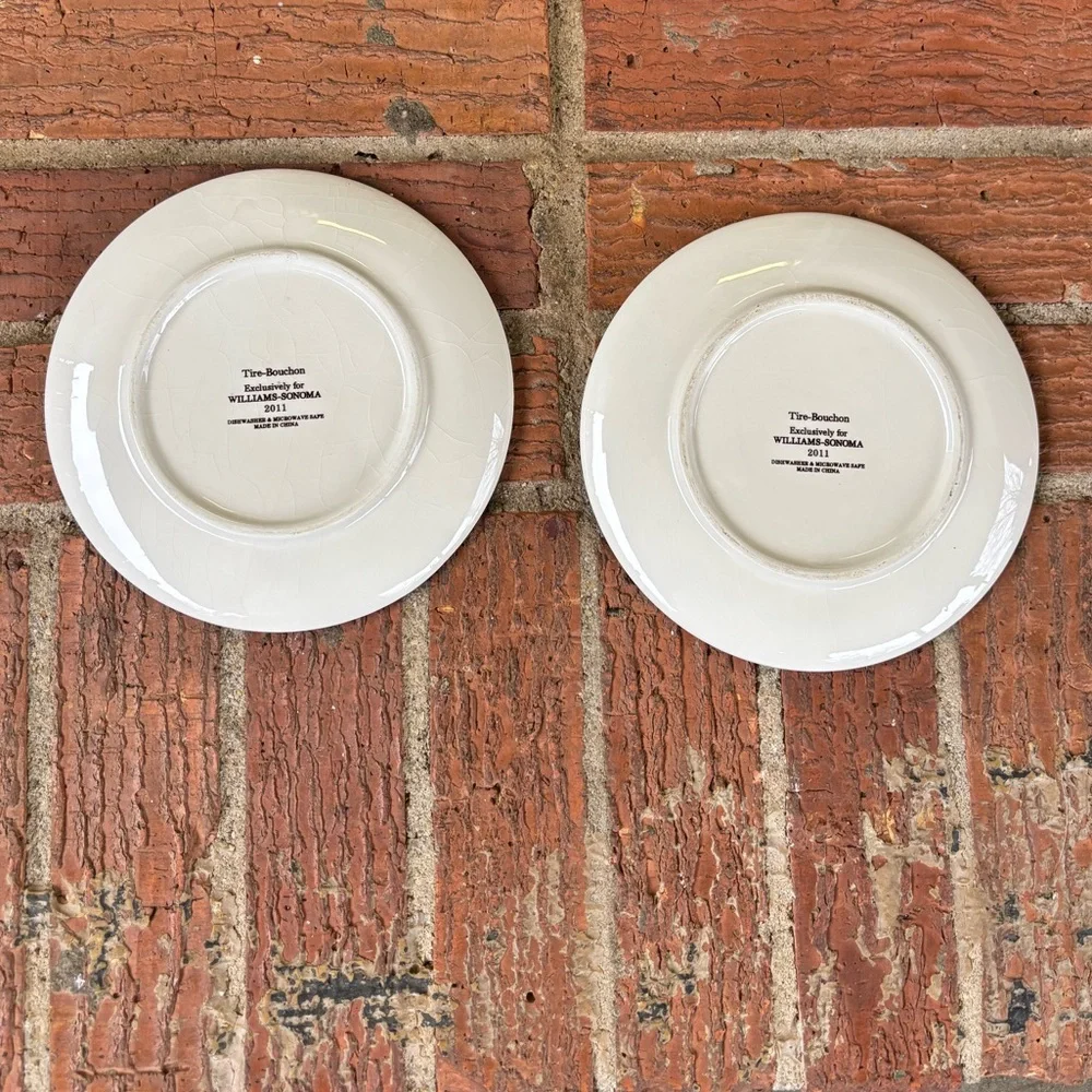 Set of 2 Williams Sonoma Tire-Bouchon Small Appetizer Plates
